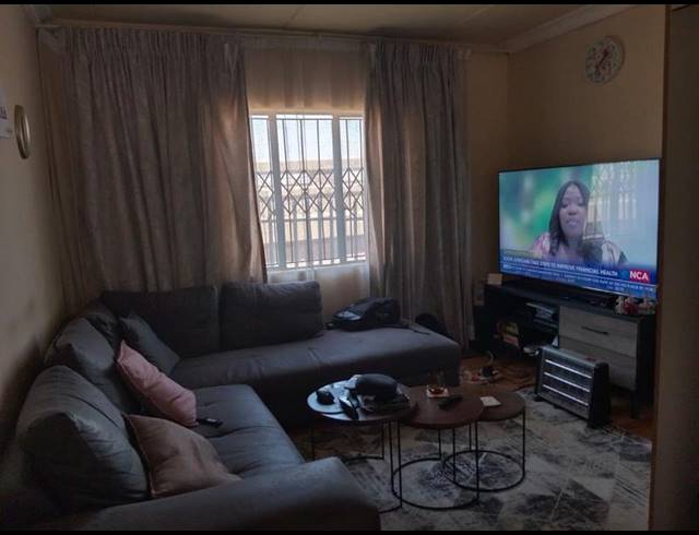 2 BEDROOM APARTMENT FOR SALE IN JABULANI
